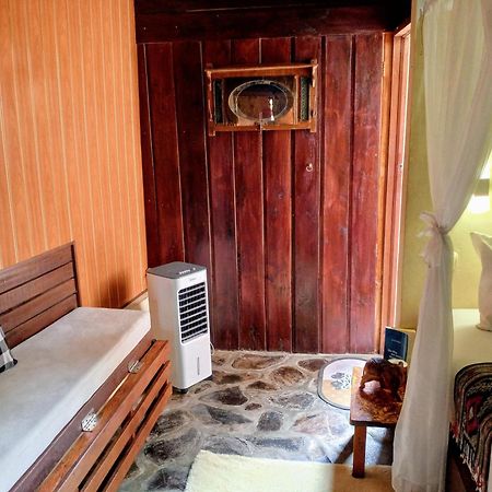 Lafyu Bali Hotel Singaraja  Ngoại thất bức ảnh