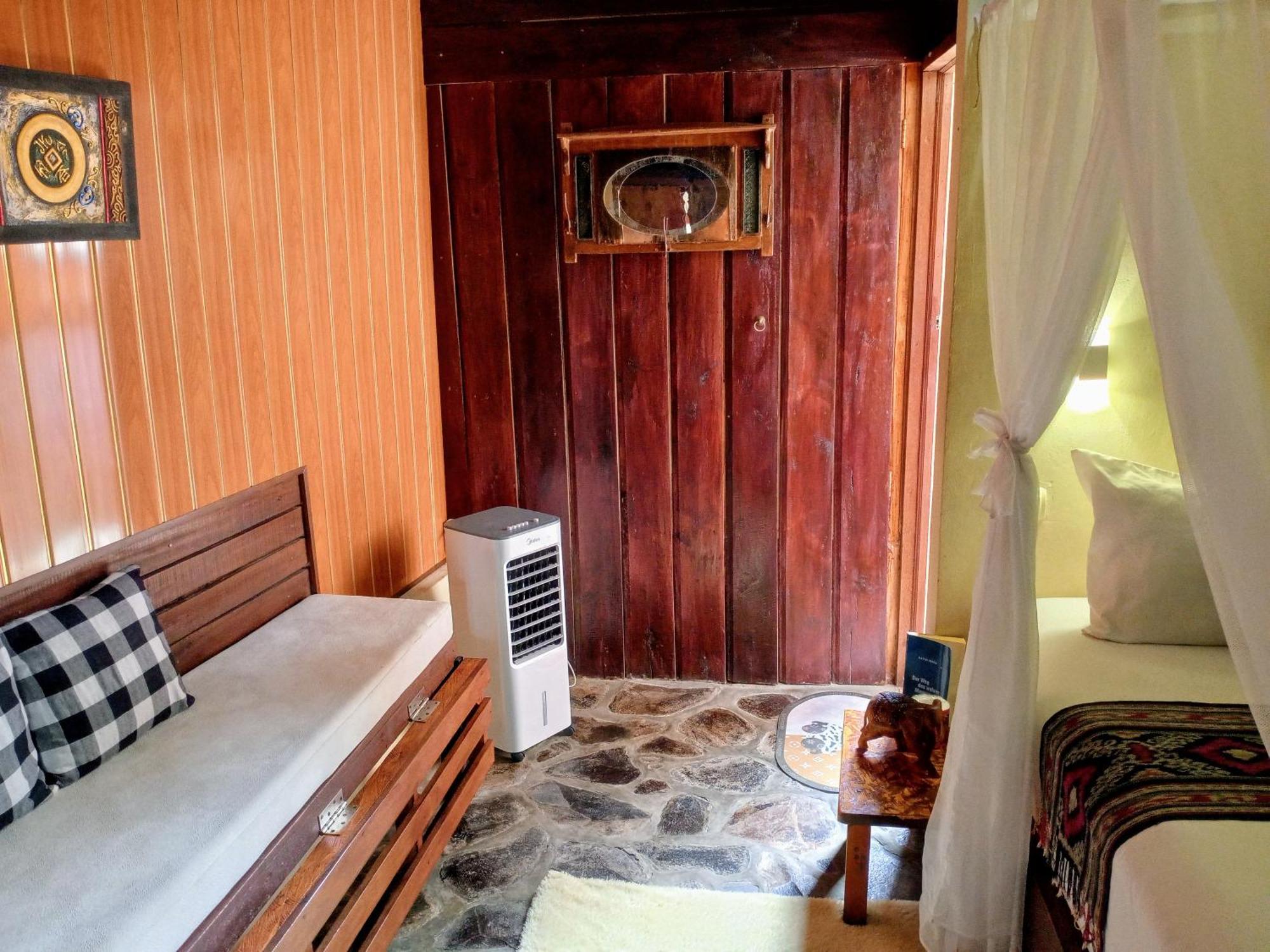 Lafyu Bali Hotel Singaraja  Ngoại thất bức ảnh
